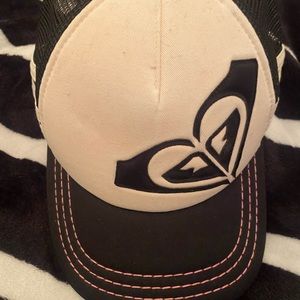 Roxy hat